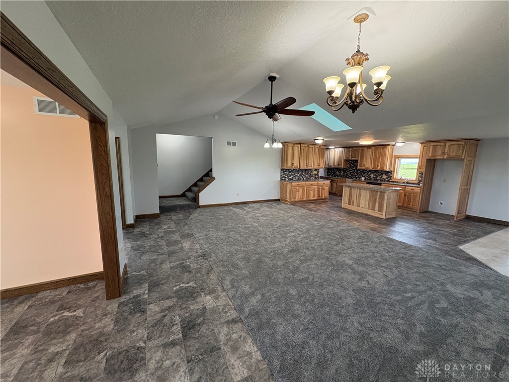 8853 Graw Road Arcanum, OH 45304 - Photo 9 of 98