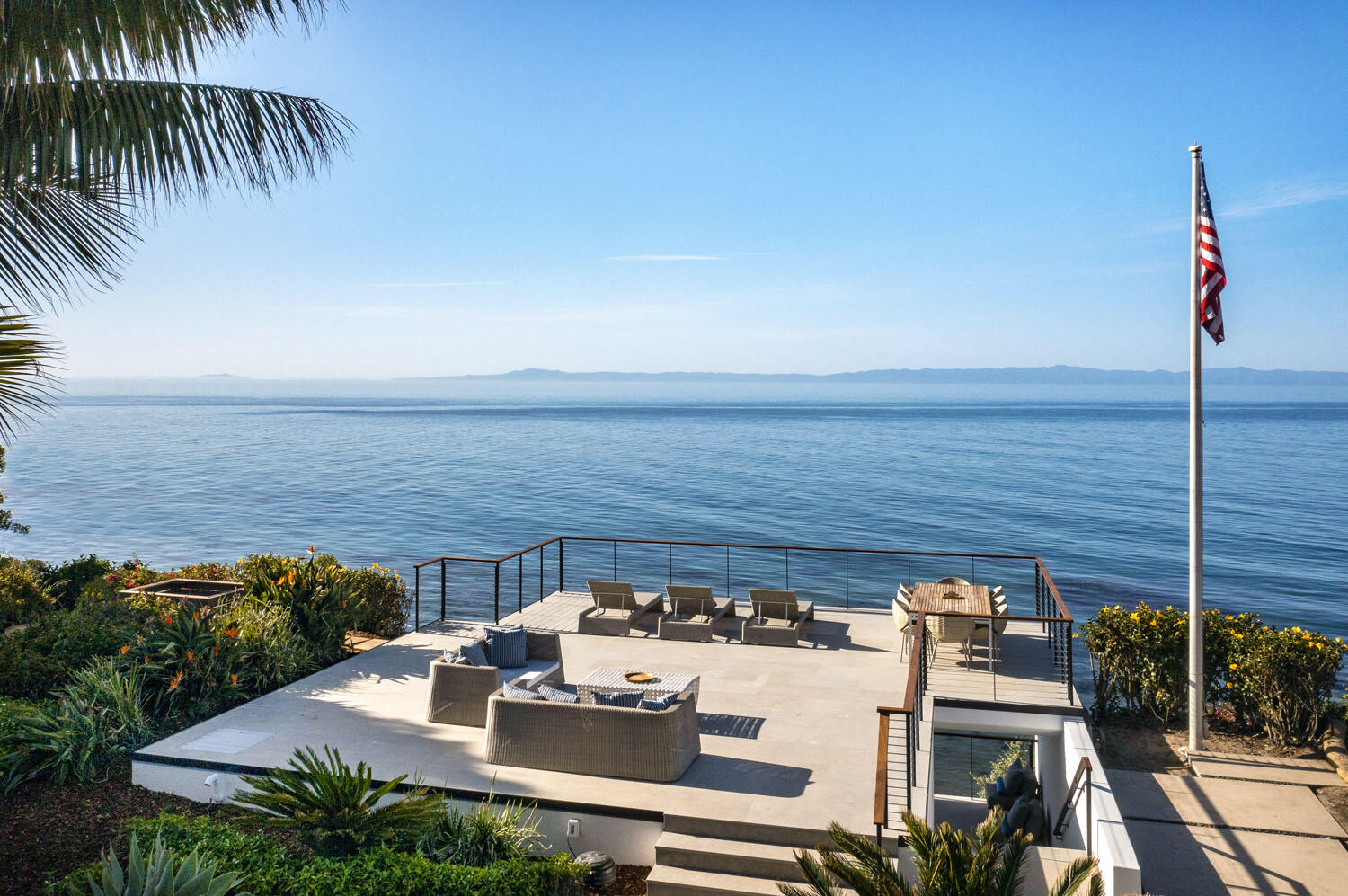 1547-1553 Shoreline Drive Santa Barbara, CA 93109 - Photo 13 of 34 Ocean View Deck