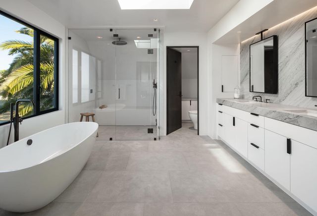 $16,200,000 | 1547-1553 Shoreline Drive, Santa Barbara, CA 93109