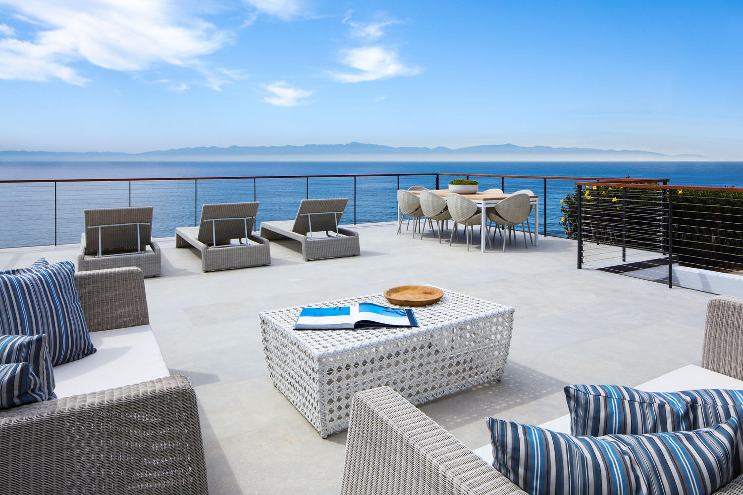 1547-1553 Shoreline Drive Santa Barbara, CA 93109 - Photo 6 of 34 Ocean View Deck