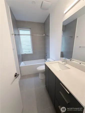 $4,600 | 2009 South Norman Street, Unit C, Seattle, WA 98144