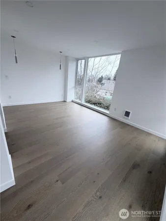 $4,600 | 2009 South Norman Street, Unit C, Seattle, WA 98144