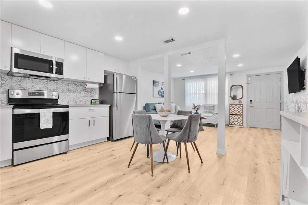 1237 Marygon Street Kissimmee, FL 34744 - Photo 13 of 37