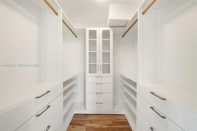 $2,950 | 1300 Alton Road, Unit 5D, Miami Beach, FL 33139