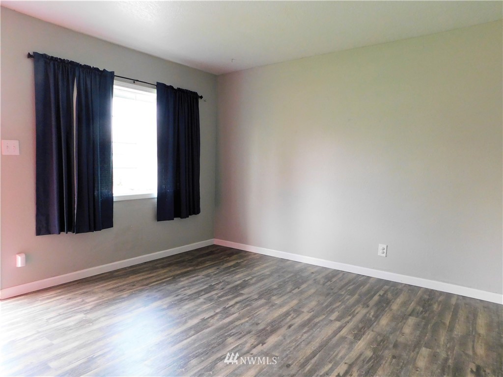 306 Colorado Street Longview, WA 98632 - Photo 11 of 21