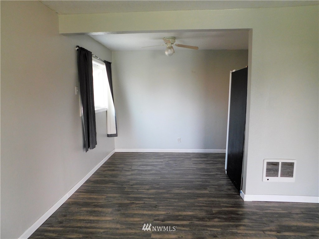 306 Colorado Street Longview, WA 98632 - Photo 13 of 21