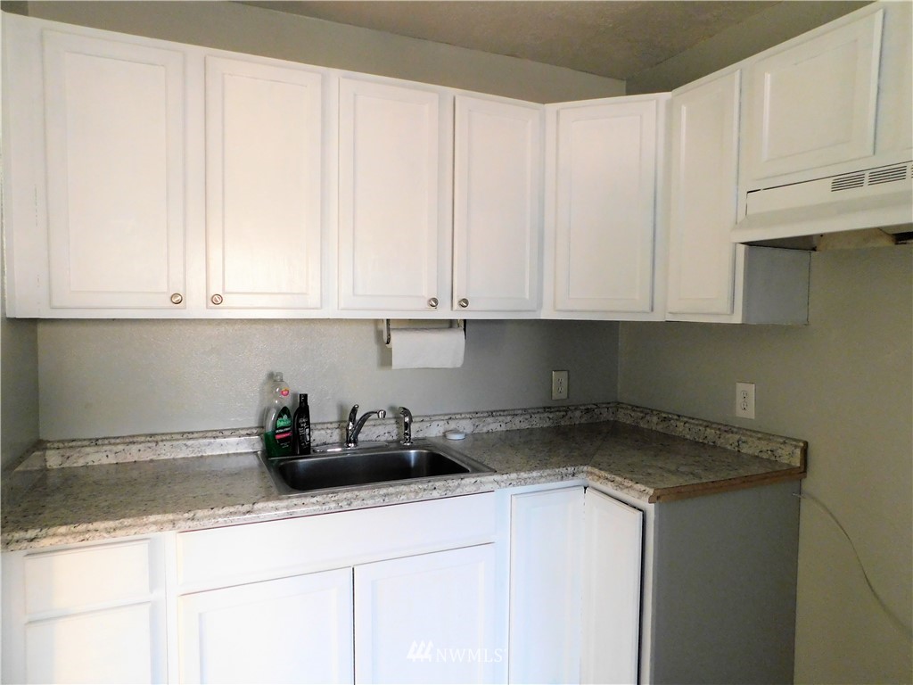 306 Colorado Street Longview, WA 98632 - Photo 15 of 21