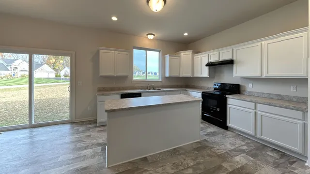 $448,435 | 3015 Apple Blossom Way, Monroe, MI 48161