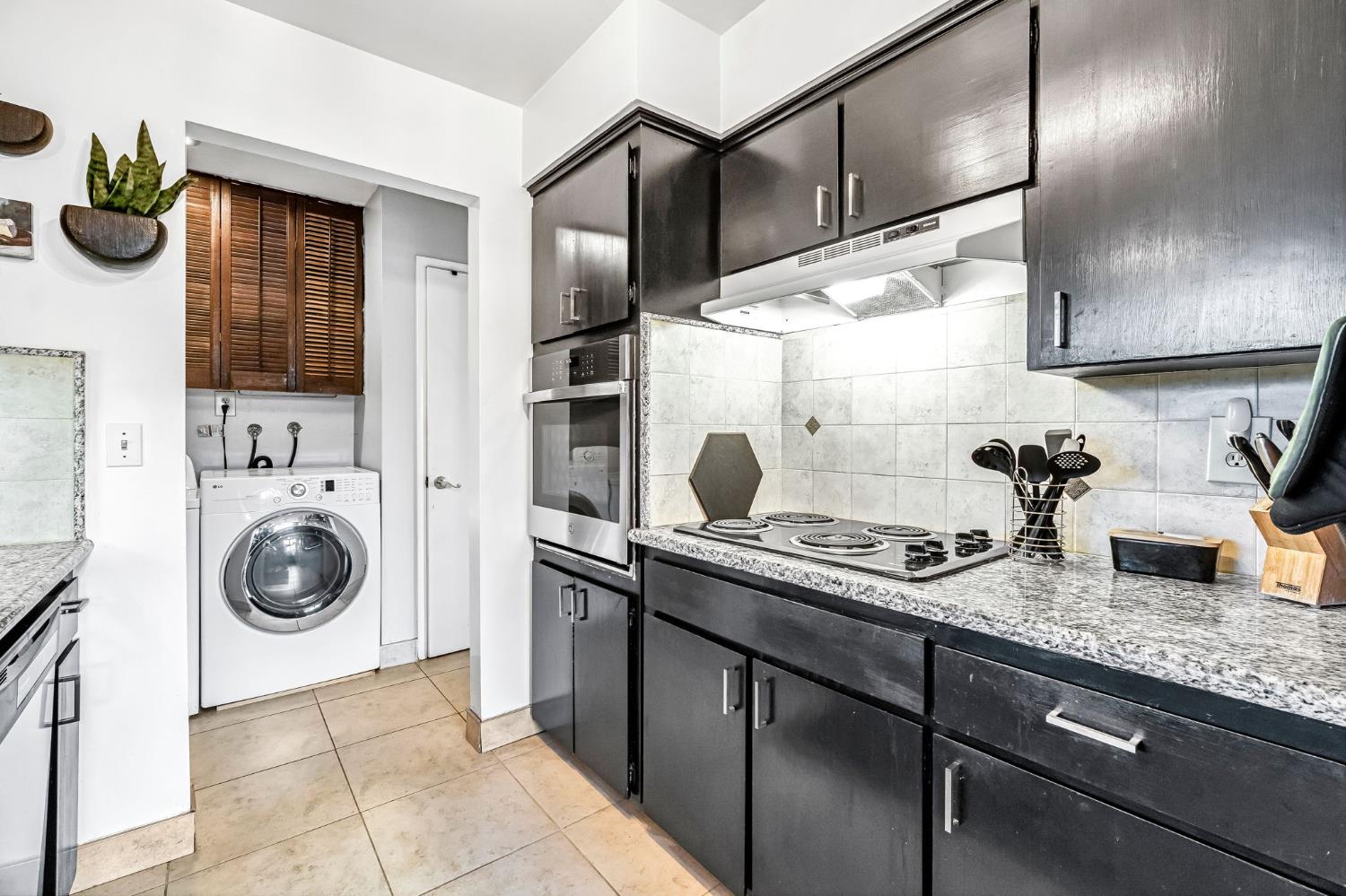 3120 West San Ramon Avenue Fresno, CA 93711 - Photo 13 of 36