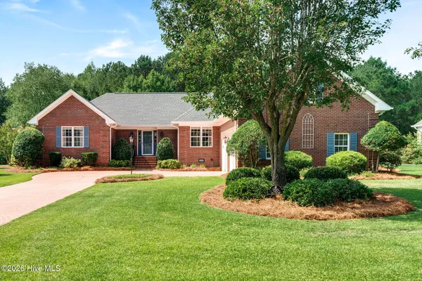 $435,000 | 220 Red Fox Run Drive, Wallace, NC 28466