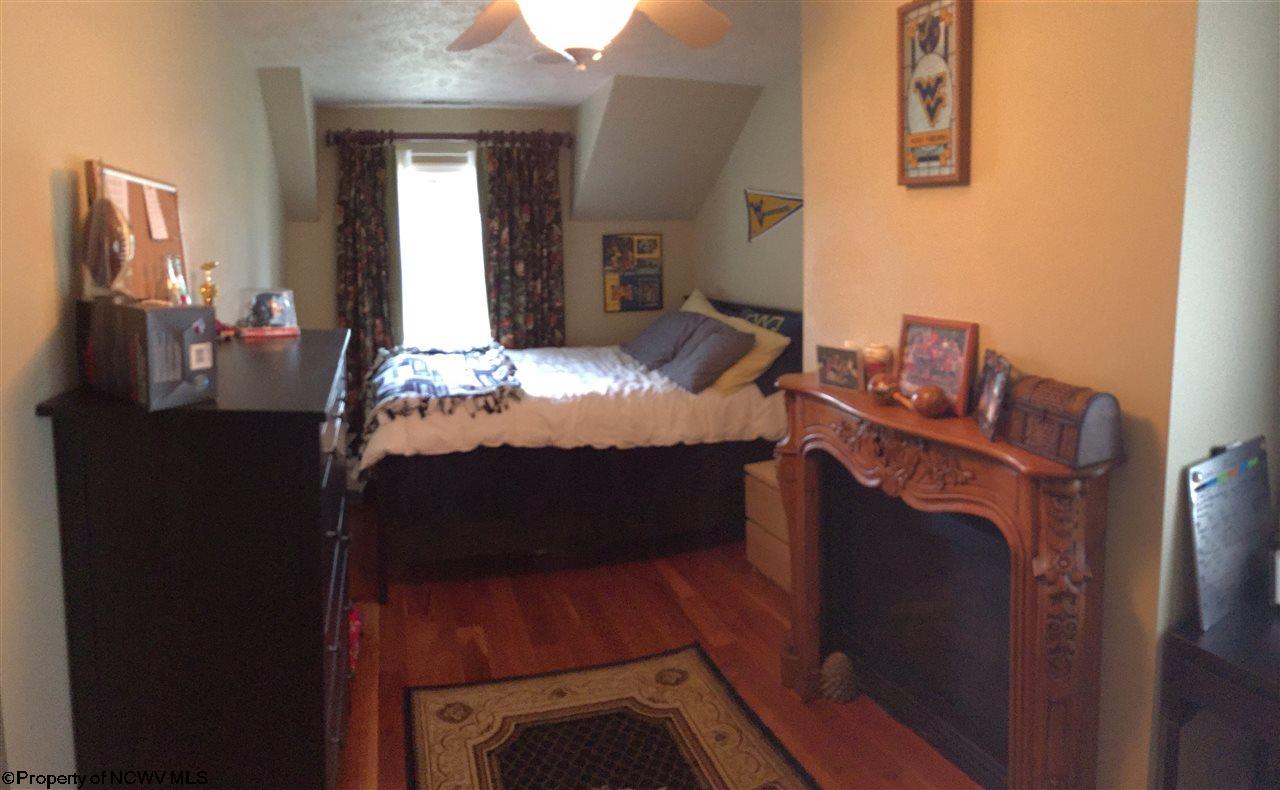 806 Maple Lake Road Bridgeport, WV 26330 - Photo 15 of 20 Gallery Image 15