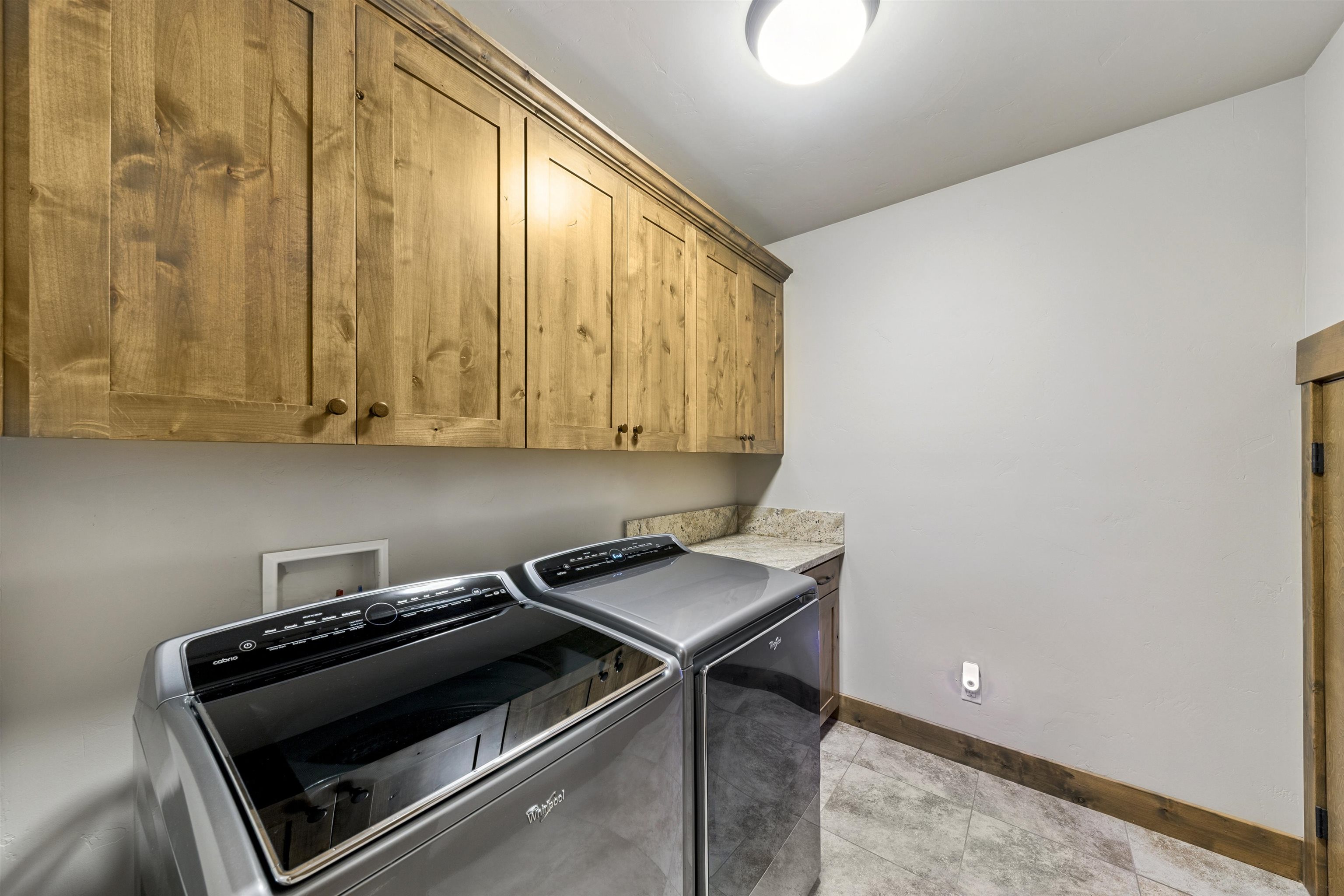 10935 Ski Slope Way Truckee, CA 96161 - Photo 24 of 28