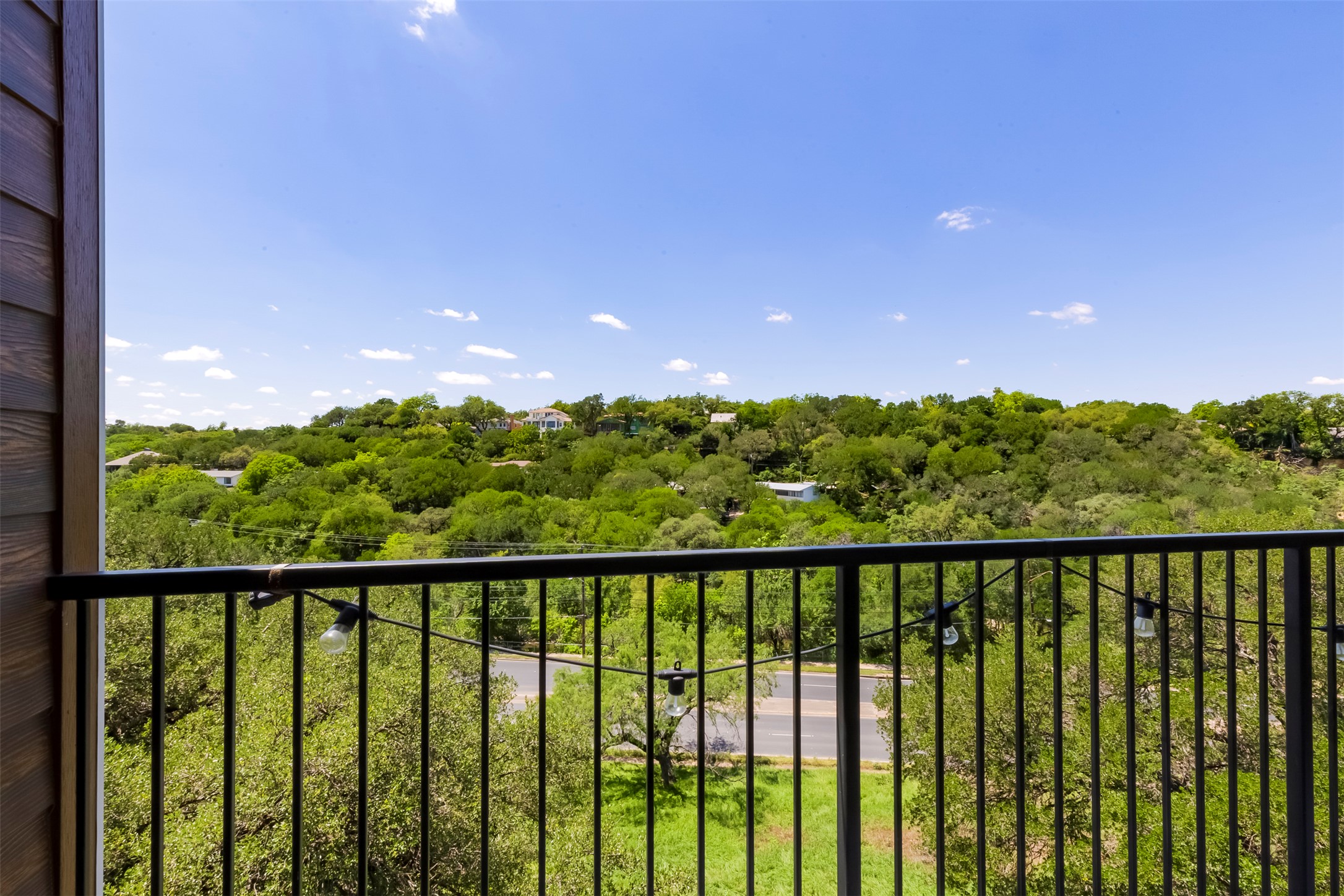 2500 Longview Street, Unit 402 Austin, TX 78705 - Photo 25 of 27