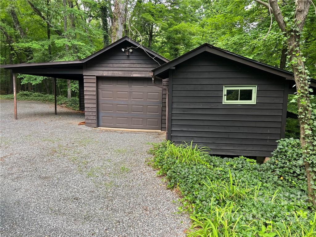 225 Baker Road Tryon, NC 28782 - Photo 3 of 42 Gallery Image 3