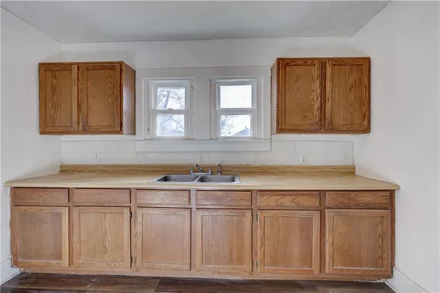 $95,000 | 416 East Jackson Street, Pittsburg, KS 66762