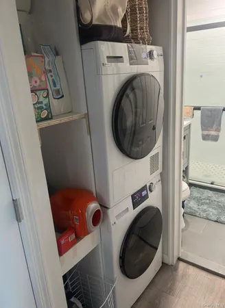 $2,900 | 555 West Broadway, Unit 2E, Long Beach, NY 11561