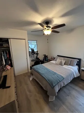 $2,900 | 555 West Broadway, Unit 2E, Long Beach, NY 11561