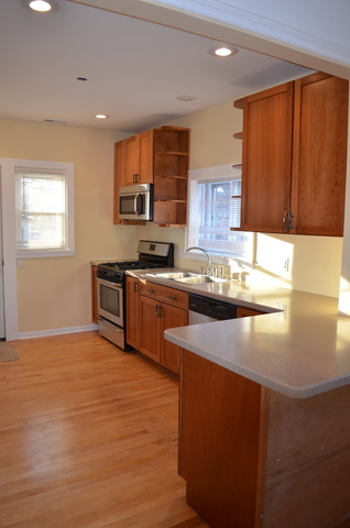 32 Forbes Road Riverside, IL 60546 - Photo 8 of 25