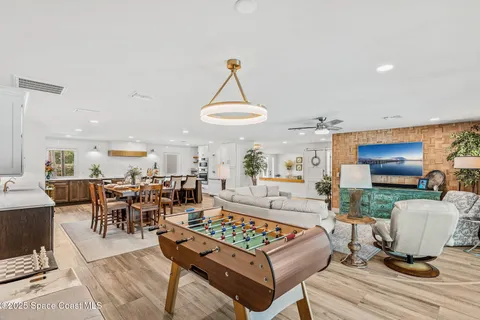 $1,500,000 | 200 Oak Street, Melbourne Beach, FL 32951