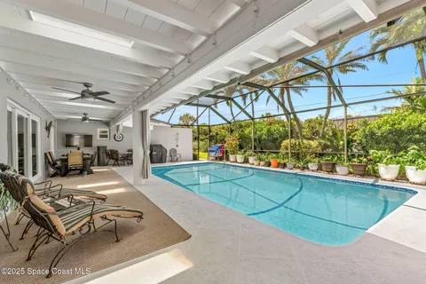 $1,500,000 | 200 Oak Street, Melbourne Beach, FL 32951