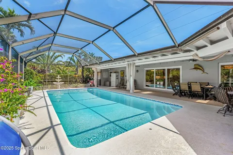 $1,500,000 | 200 Oak Street, Melbourne Beach, FL 32951