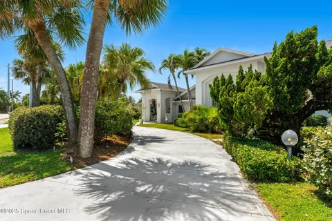 $1,500,000 | 200 Oak Street, Melbourne Beach, FL 32951