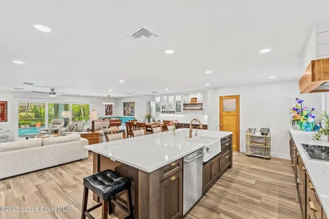 $1,500,000 | 200 Oak Street, Melbourne Beach, FL 32951