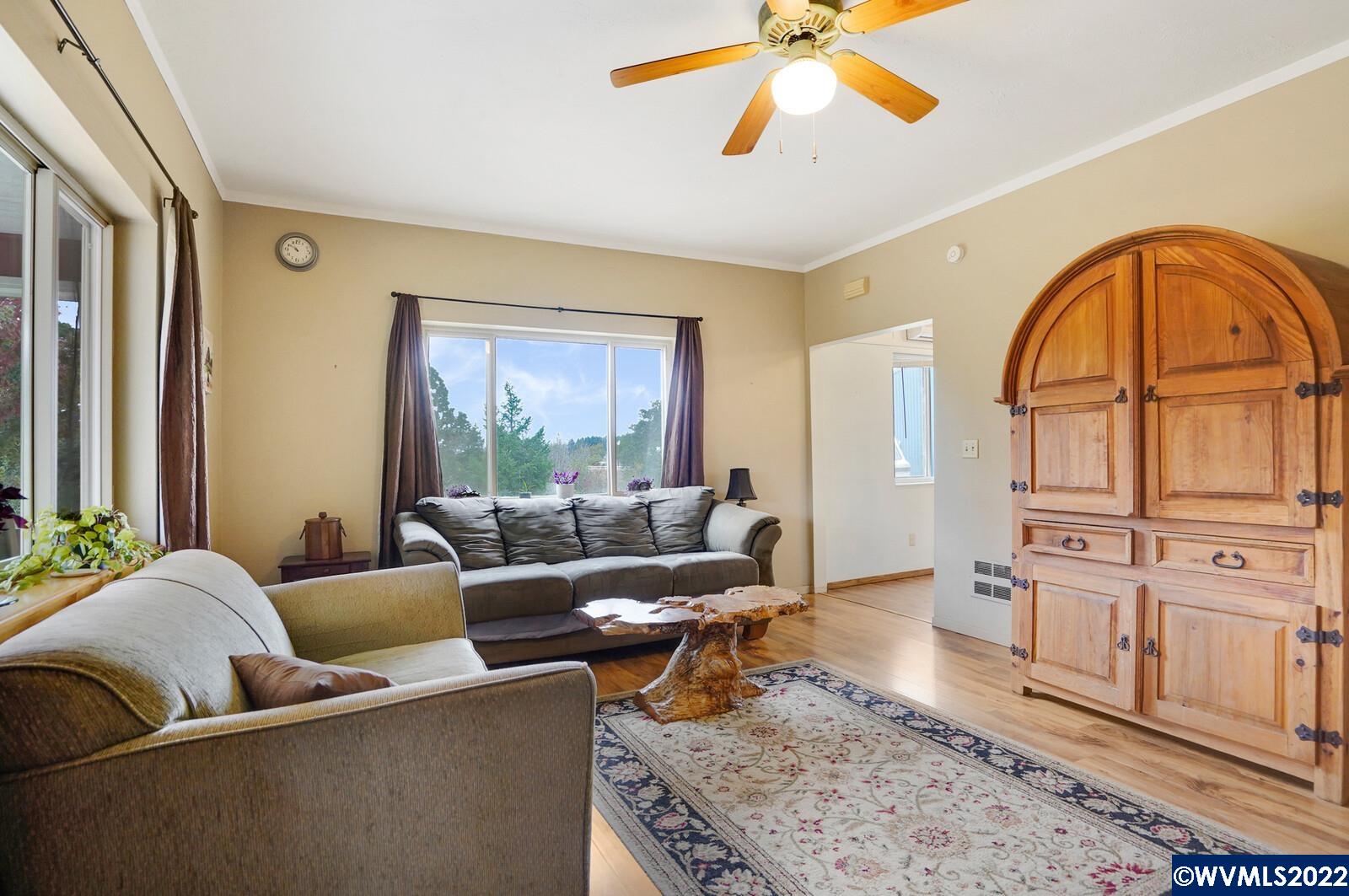 16600 Falls City Road Dallas, OR 97338 - Photo 7 of 42 Gallery Image 7