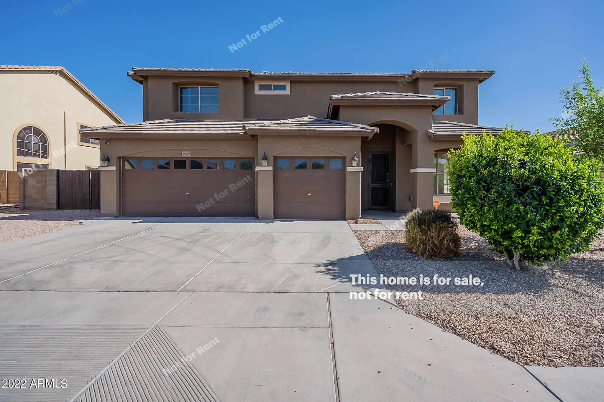 2929 West Maldonado Road Phoenix, AZ 85041 - Photo 1 of 29 listing_0