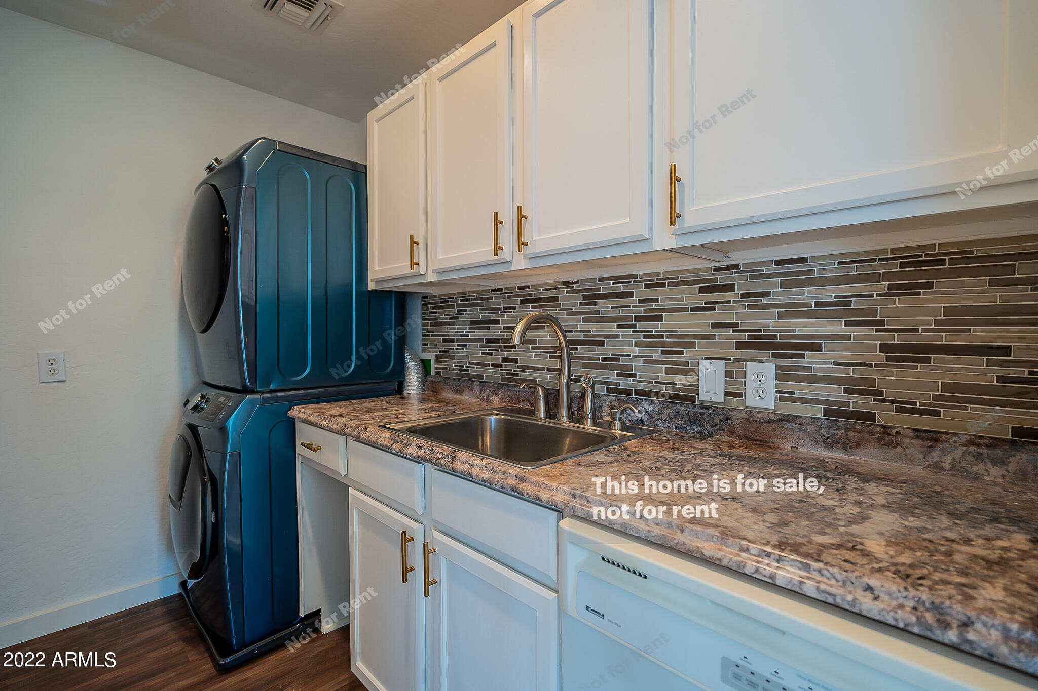2929 West Maldonado Road Phoenix, AZ 85041 - Photo 8 of 29 listing_5
