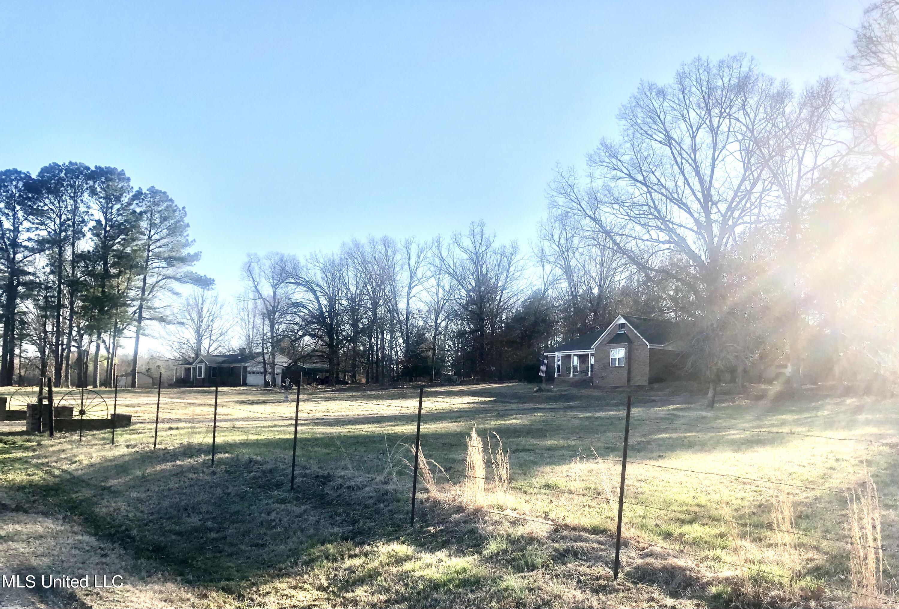 4319 Hernando Road Holly Springs, MS 38635 - Photo 5 of 28 front (2)
