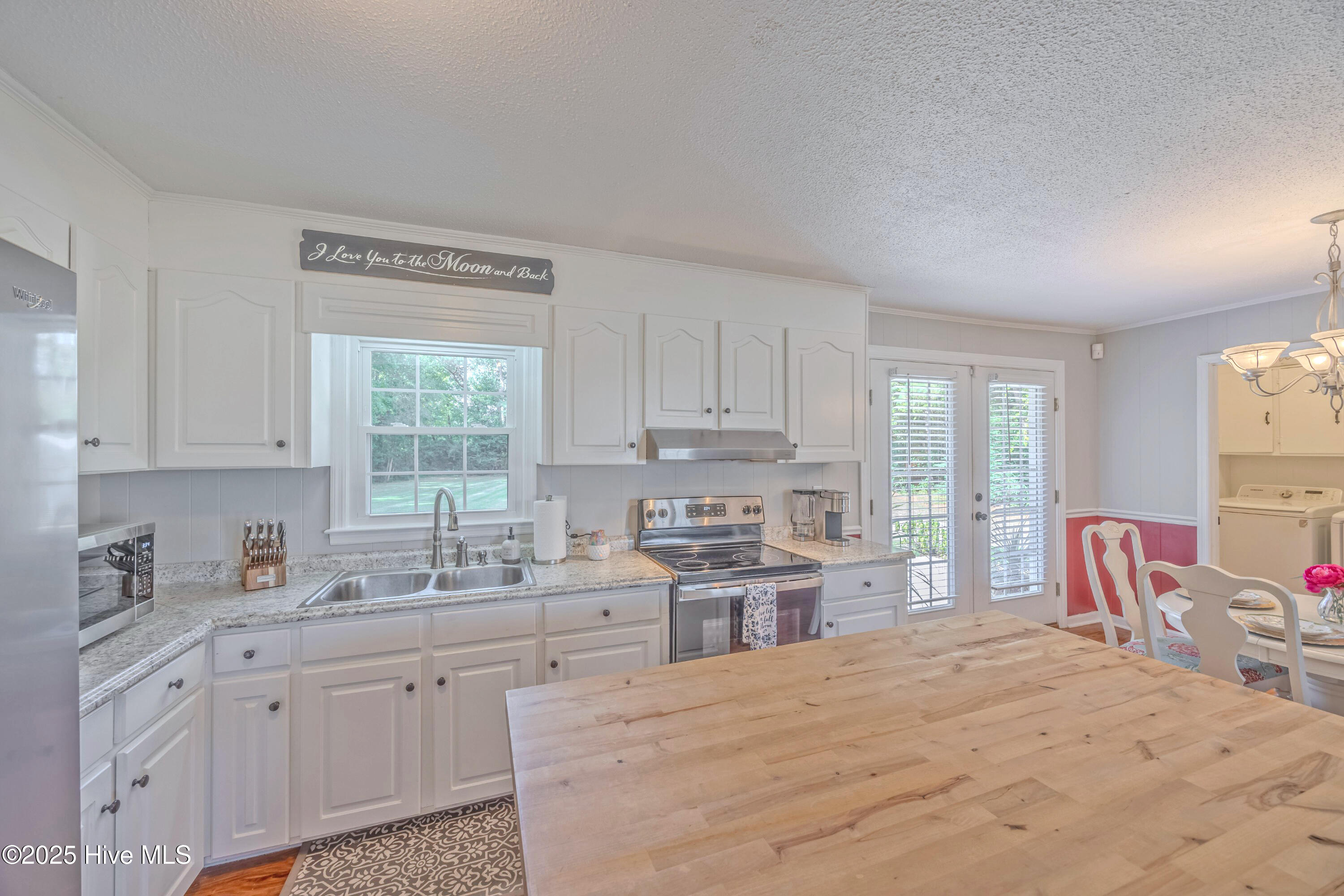 1110 South Dobson Chapel Road Magnolia, NC 28453 - Photo 30 of 46 New Stainless Appliances