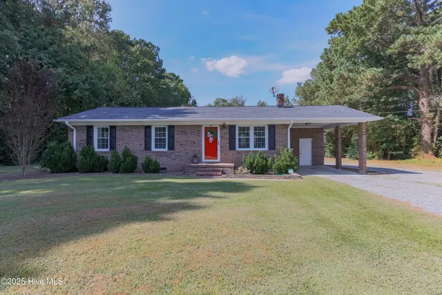 $250,000 | 1110 South Dobson Chapel Road, Magnolia, NC 28453