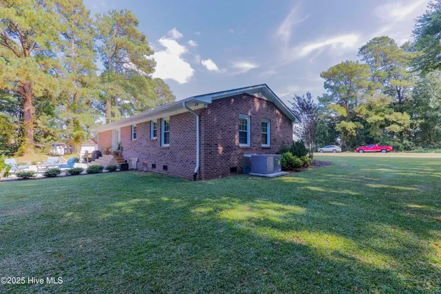 $250,000 | 1110 South Dobson Chapel Road, Magnolia, NC 28453