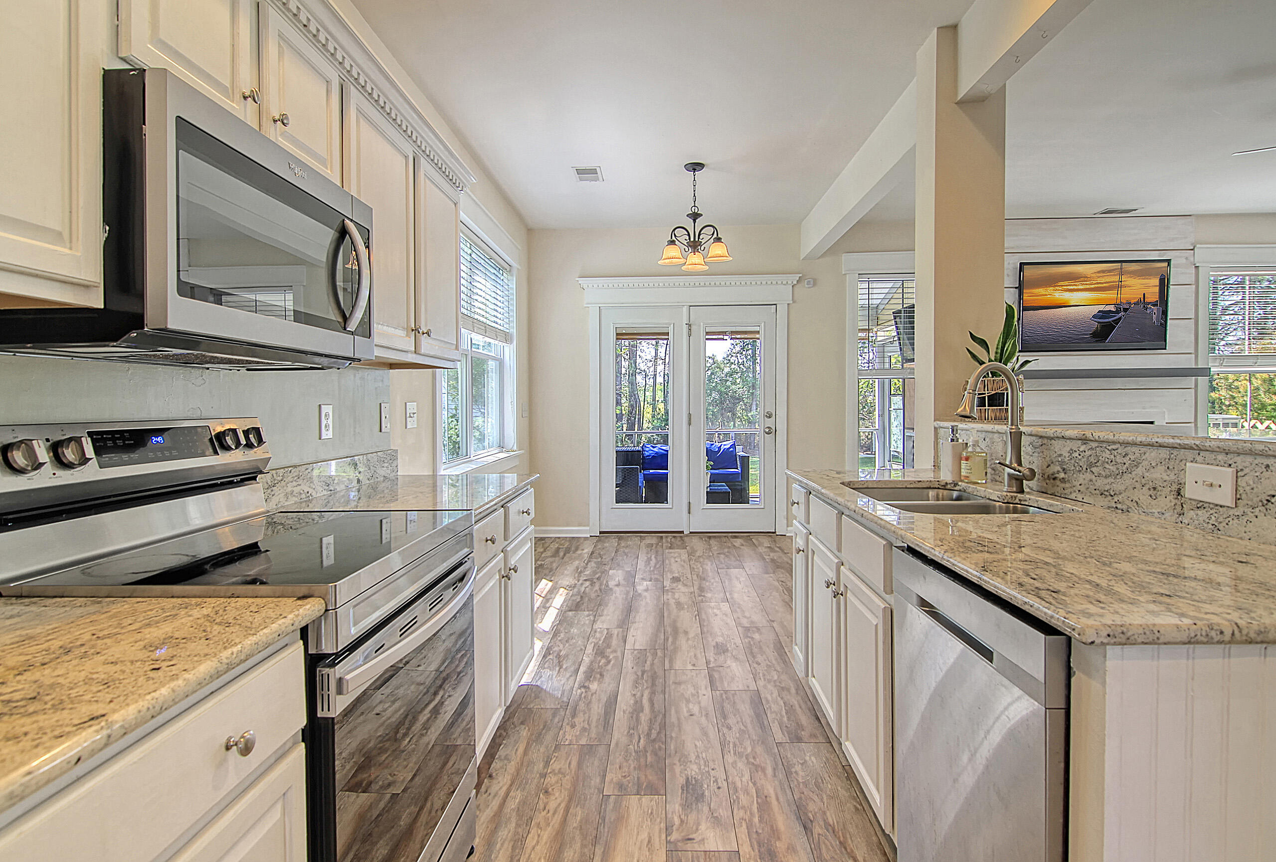 3217 Beaconsfield Road Mount Pleasant, SC 29466 - Photo 27 of 61 CREM_3217 Beaconsfield_021