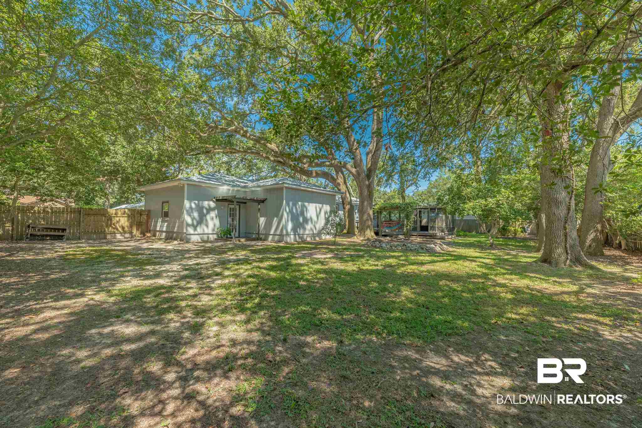 353 Azalea Street Fairhope, AL 36532 - Photo 44 of 49