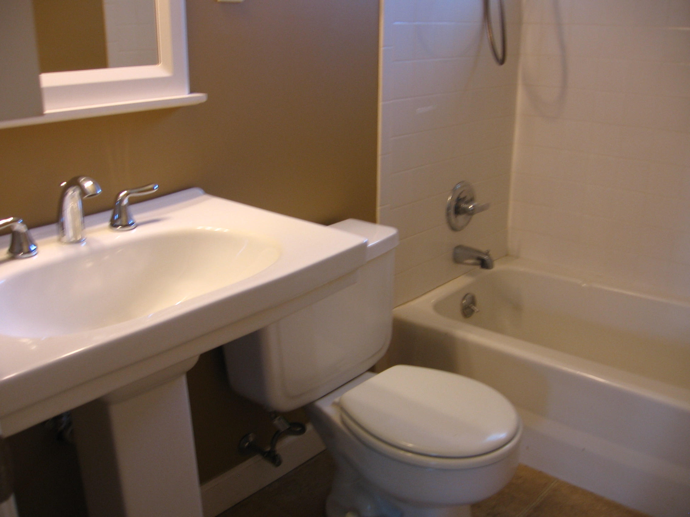 142 Athens Road Oak Ridge, TN 37830 - Photo 7 of 16 IMG_4753