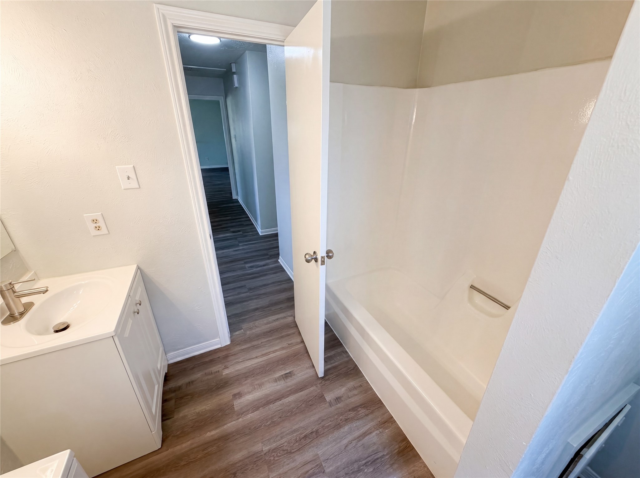 311 Fir Ridge Drive Houston, TX 77336 - Photo 14 of 21