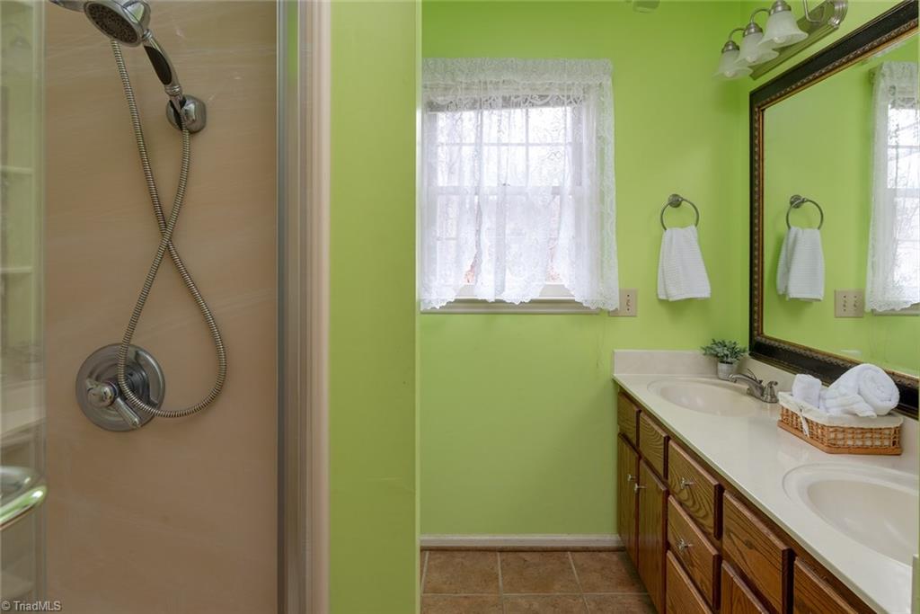 5408 Tower Road Greensboro, NC 27410 - Photo 25 of 30 Gallery Image 25