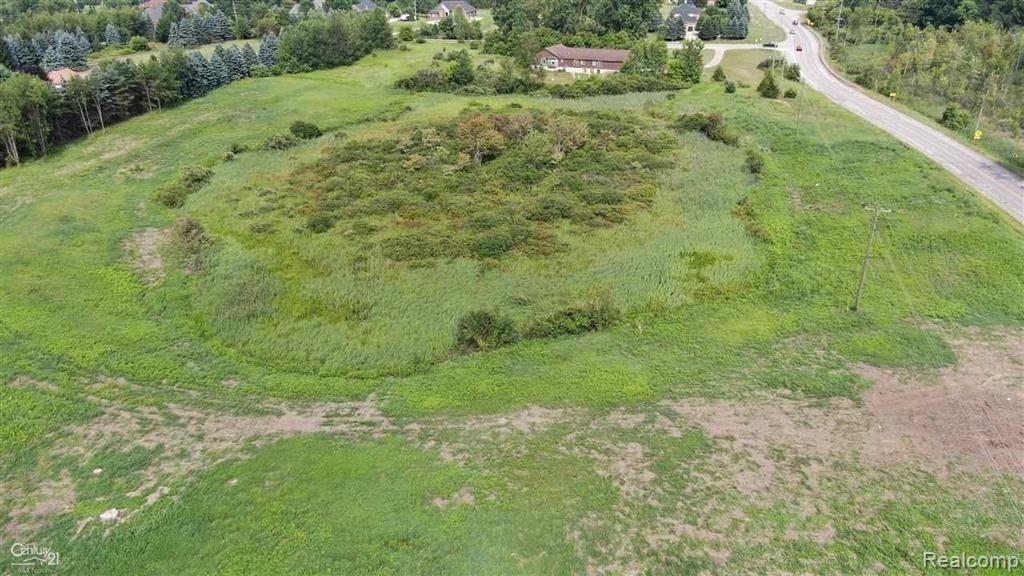 32 32 Mile Road Romeo, MI 48065 - Photo 3 of 13
