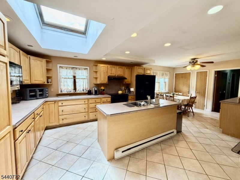 59 Allen Street Netcong, NJ 07857 - Photo 9 of 38