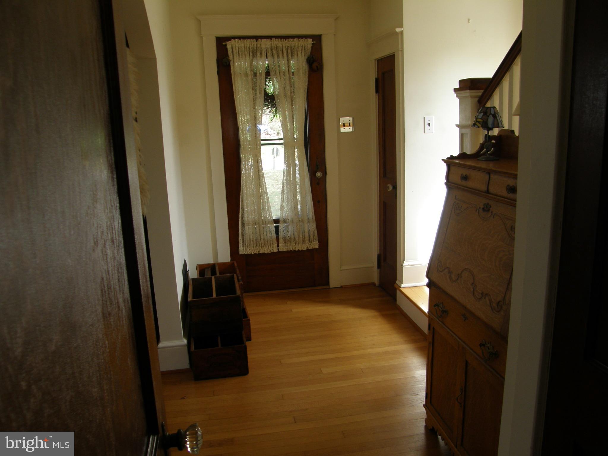 7606 Mentzer Gap Road Waynesboro, PA 17268 - Photo 13 of 30 Foyer