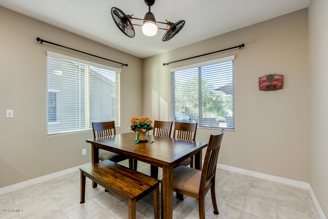 19689 North Flamingo Road Maricopa, AZ 85138 - Photo 11 of 58 Kitchen Nook