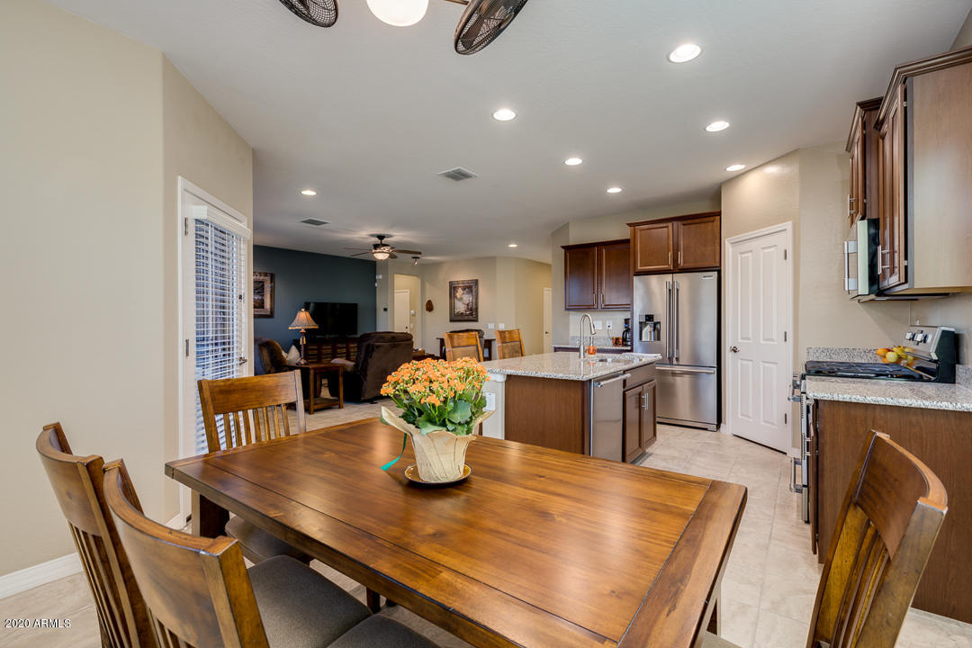 19689 North Flamingo Road Maricopa, AZ 85138 - Photo 12 of 58 Kitchen Nook