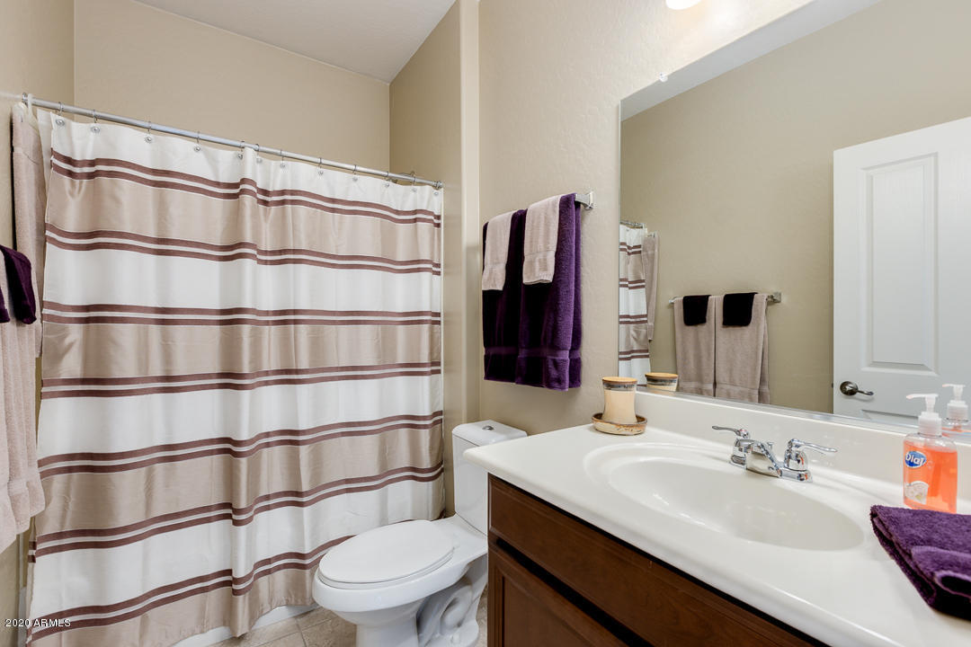19689 North Flamingo Road Maricopa, AZ 85138 - Photo 18 of 58 Guest Bath