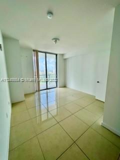 79 Southwest 12th Street, Unit 2904 Miami, FL 33130 - Photo 3 of 11