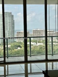 79 Southwest 12th Street, Unit 2904 Miami, FL 33130 - Photo 4 of 11