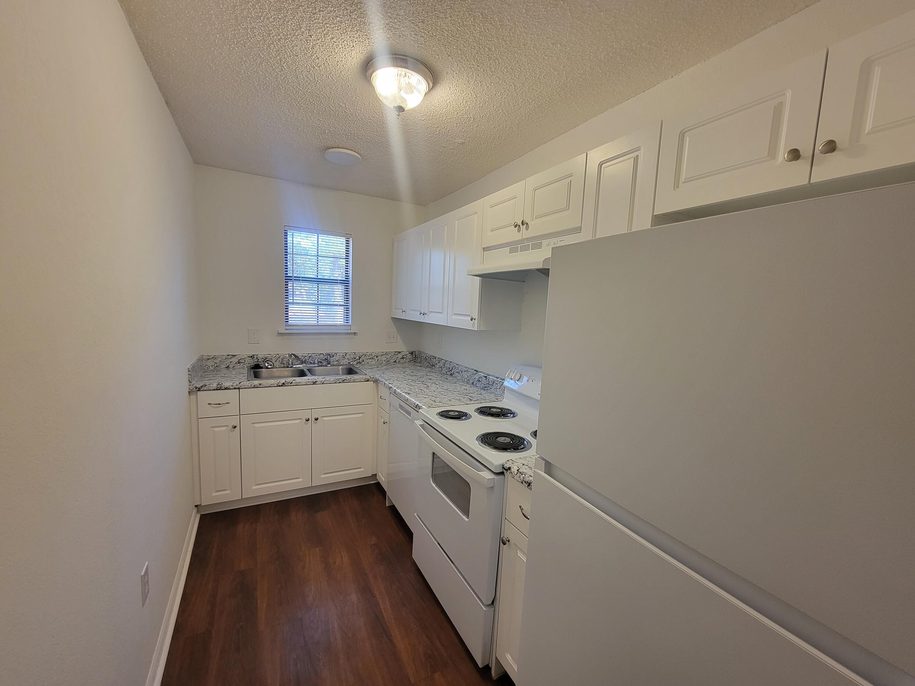 777 Stevens Creek Road, Unit B Augusta, GA 30907 - Photo 6 of 17 20260217_113203