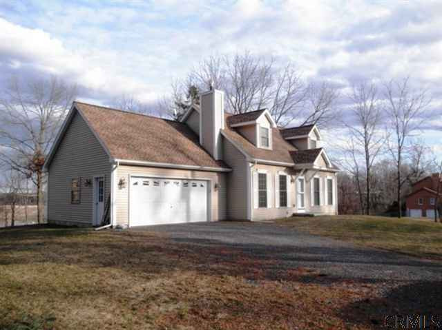 592 Muitzeskill Road Schodack, NY 12156 - Photo 3 of 15 Photo 3