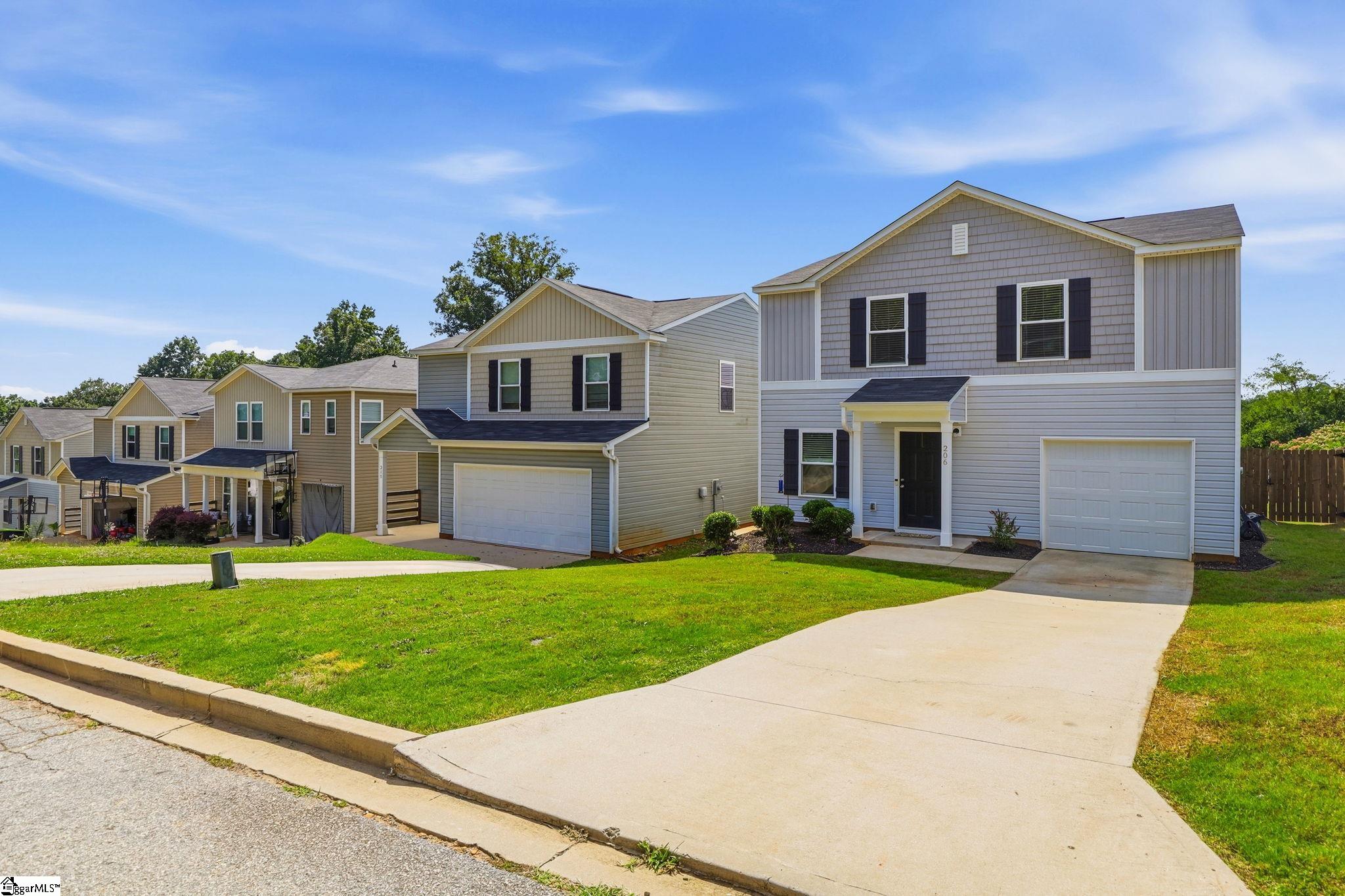 206 Christopher Street Duncan, SC 29334 - Photo 27 of 35